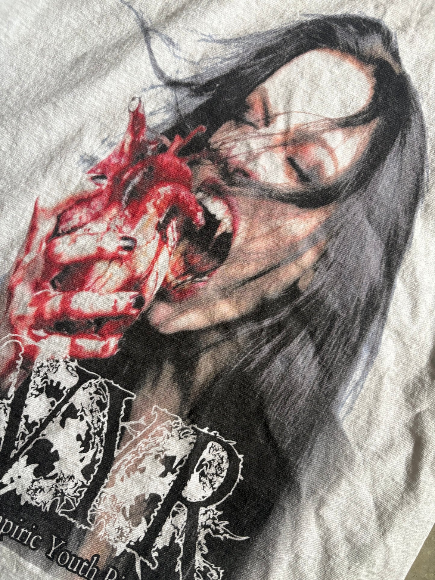 HEART EATER TEE