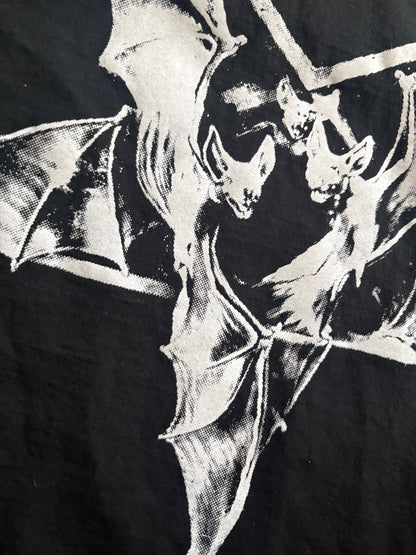 PENTA BAT TEE